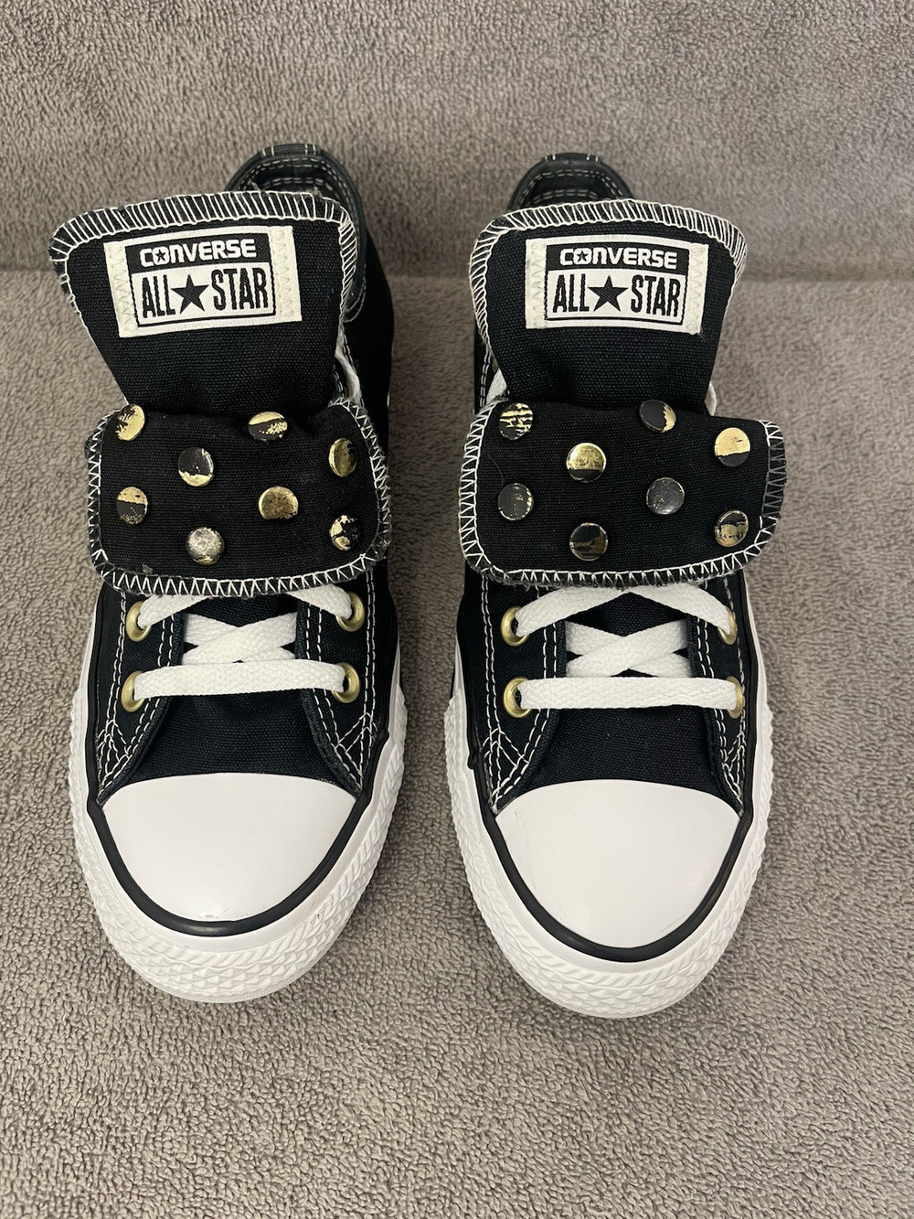 Converse Chuck Taylor All Star Women's Black Low-Top Sneakers Size 9